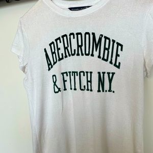ABERCROMBIE WHITE T-Shirt